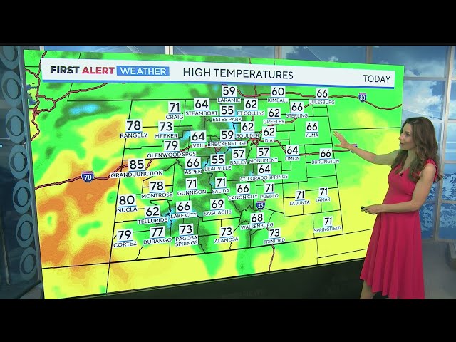 ⁣Denver weather: Cooler temperatures and chance of rain Tuesday