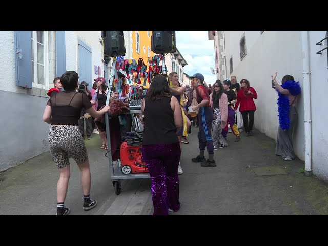 Pays basque : une marche des fiertés LGBT organisée à Tardets