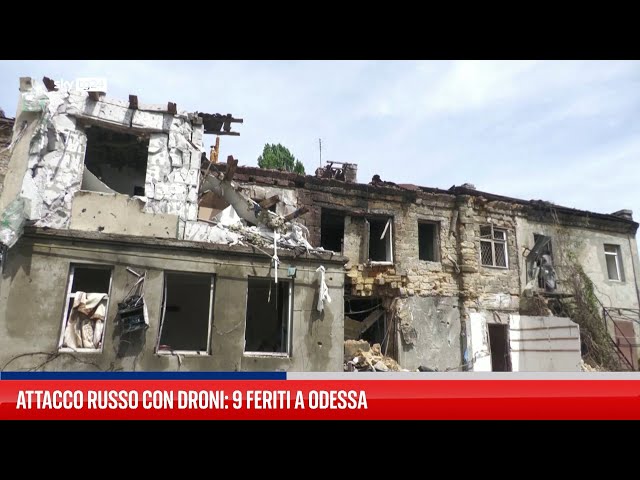 ⁣Feriti nell'attacco di droni russi a Odessa