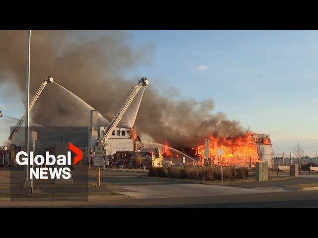 ⁣Large fire that consumed Edmonton’s historic Hangar 11 being investigated as suspicious