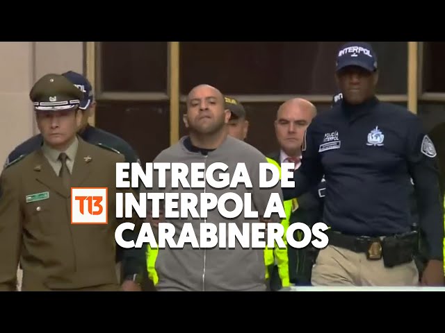 ⁣Así fue la entrega de Interpol a Carabineros de Dayonis Orozco por crimen contra mayor Sánchez