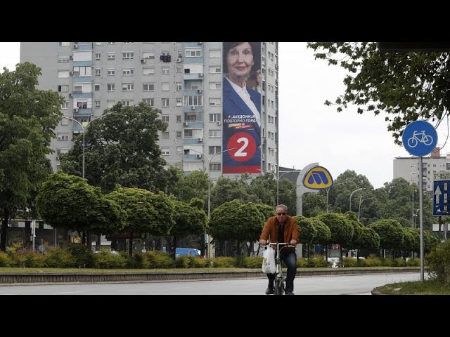 ⁣"Wieder stolz sein": Gewinnt Rechtspopulistin Präsidentschaftswahl in Nordmazedonien?
