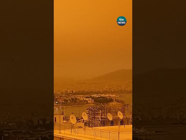 ⁣Skies over southern Greece turned orange as dust clouds from North Africa engulfed Athens.