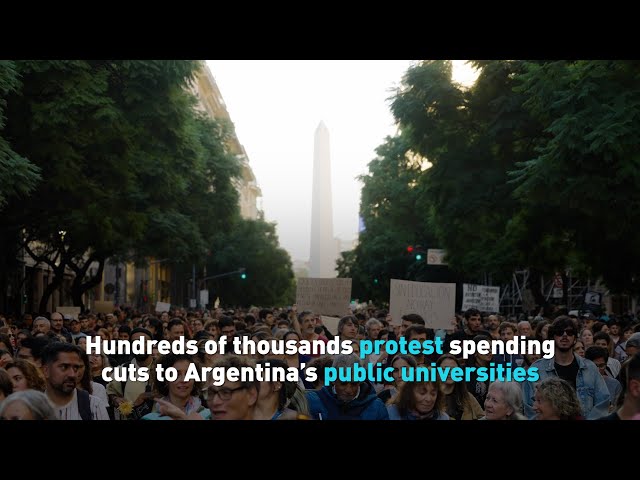 ⁣Hundreds protest spending cuts to Argentina’s public universities