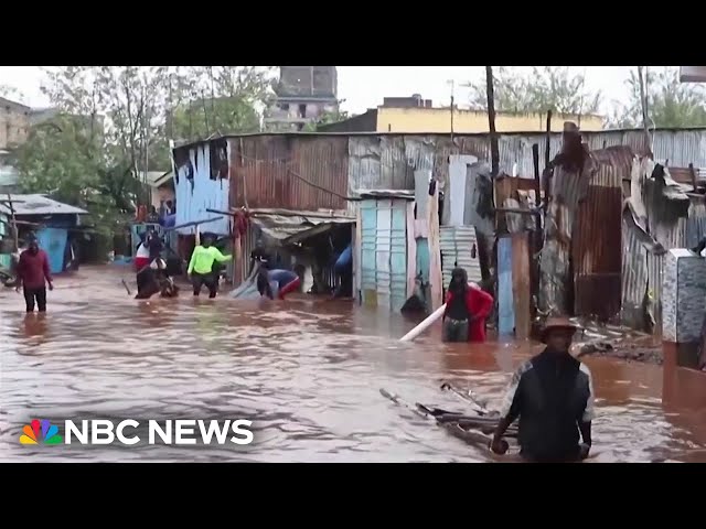 ⁣Weeks of flooding in East Africa kills dozens