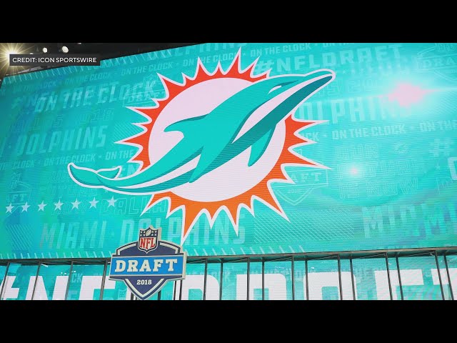 ⁣Dolphins Draft Night Hype Continues As NFL Prospects Look To Join The Fins! | Miami Life