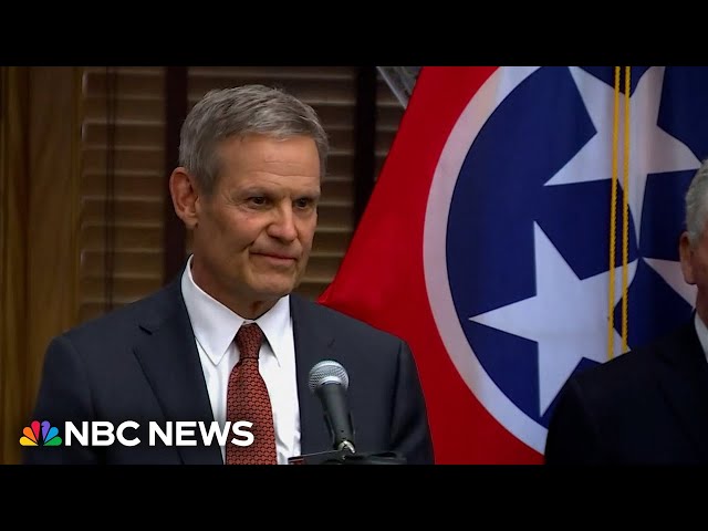 ⁣Tennessee governor to sign bill allowing teachers to carry guns in school