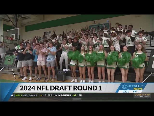 ⁣Drake Maye's high school celebrates Patriots draft pick