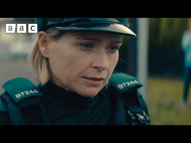 ⁣Stevie gets overprotective of Grace during tense arrest | Blue Lights- BBC