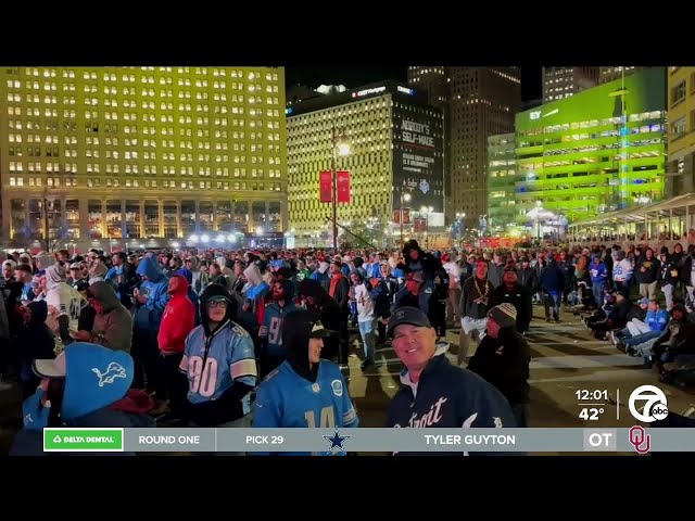 Detroit sets NFL Draft day-one attendance record with more than 275,000 people