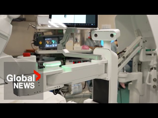 ⁣1st robot-assisted spinal surgery performed in Canada
