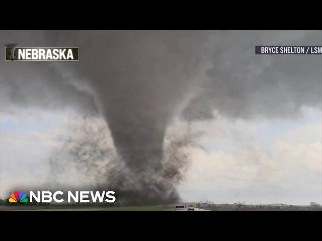 ⁣Massive tornado outbreak reduced areas to rubble across multiple states
