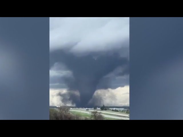 Tornado outbreak leaves trail of damage across central U.S.