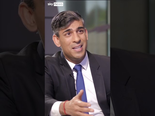 ⁣Rishi Sunak complains about questions on 'polls and politics' by Trevor Phillips