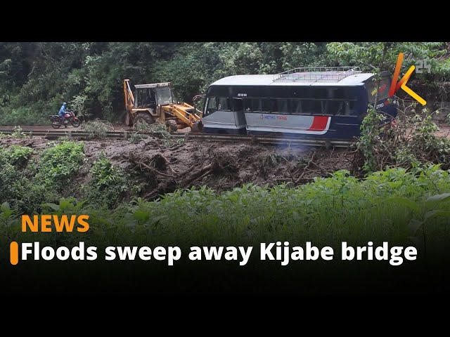 ⁣Wide-ranging floods cause disruptions after bridge linking Kijabe to Mai Mahiu collapses