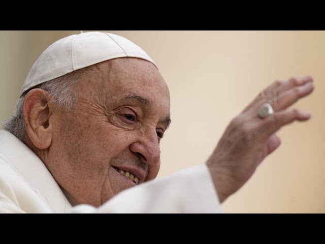 ⁣Kunstbiennale von Venedig: Papst Franziskus besucht Ausstellung im Frauengefängnis