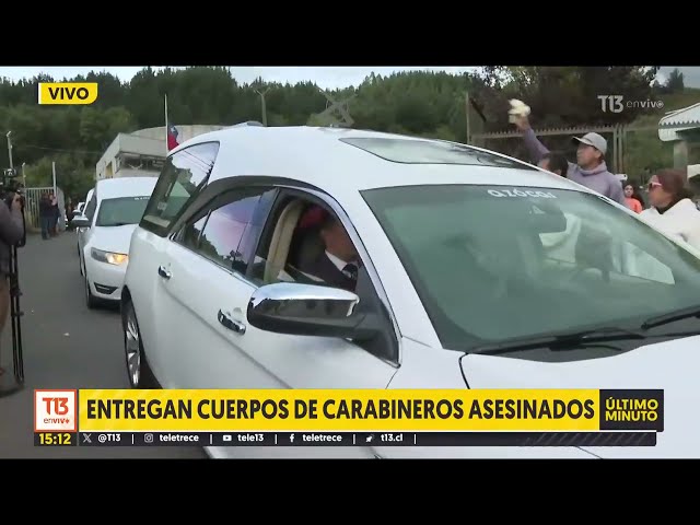 Carrozas fúnebres de carabineros asesinados en Cañete dejan el SML de Concepción