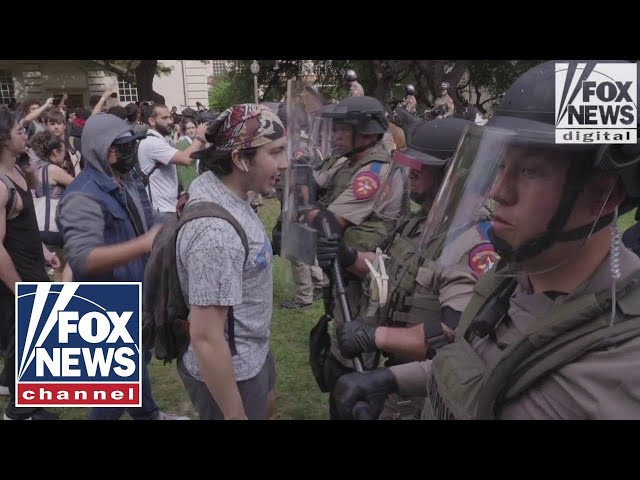 ⁣Dozens of anti-Israel protesters arrested amid standoff at University of Texas
