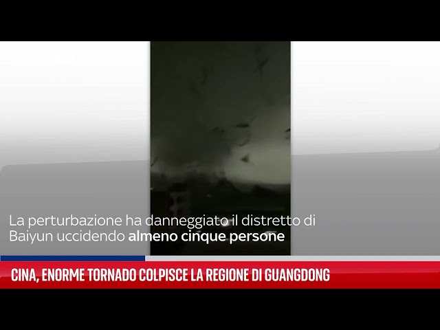 ⁣Cina, enorme tornado colpisce la regione di Guangdong