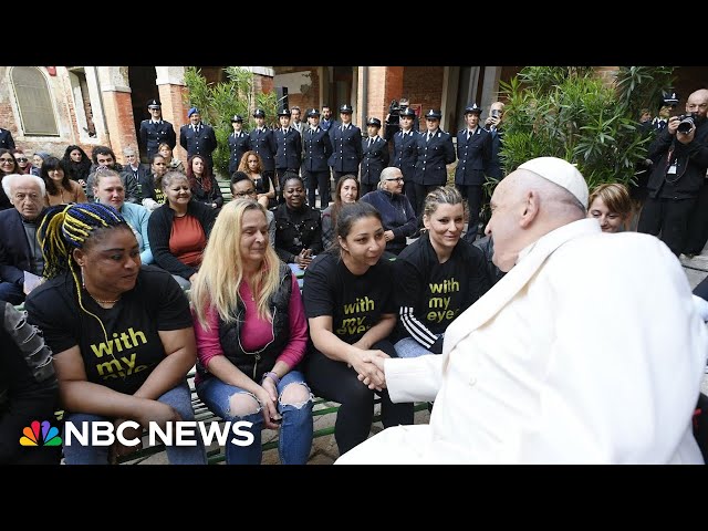 ⁣Pope visits women's prison during trip to Venice
