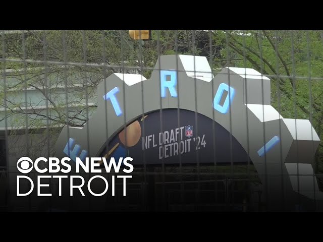 ⁣Clean up starts in downtown Detroit after 2024 NFL Draft