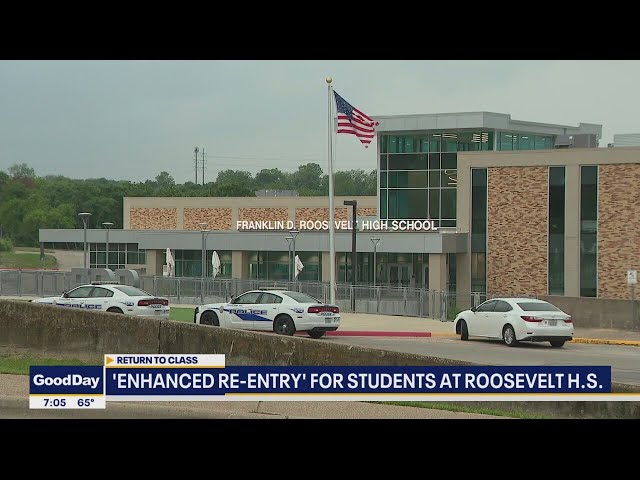 ⁣Students at 2 North Texas high schools return to class