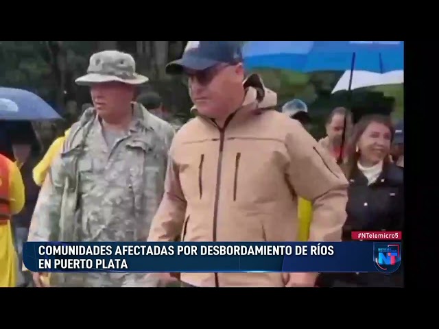 ⁣Sectores incomunicados debido a fuertes lluvias por vaguada en Puerto Plata