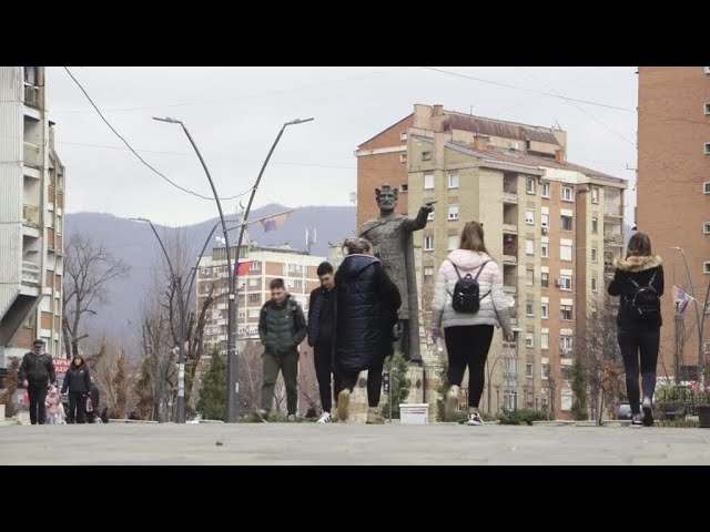 ⁣Au nord du Kosovo, les autorités tentent coûte que coûte d'intégrer la population serbe • FRANC