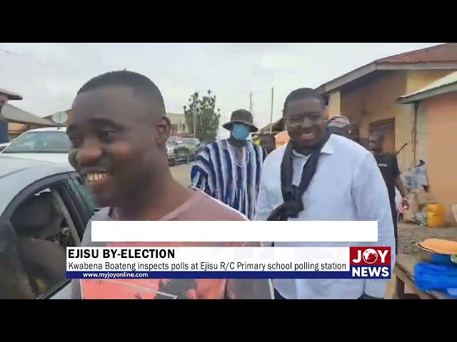 ⁣Ejisu by-election: Kwabena Boateng inspects polls at Ejisu R/C Primary School polling station