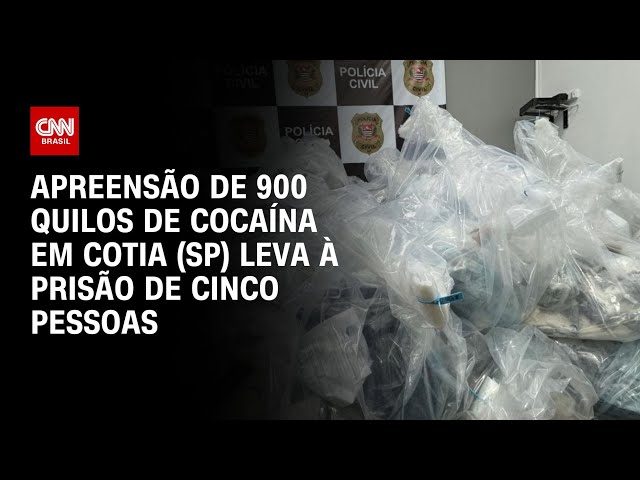 ⁣Apreensão de 900 quilos de cocaína em Cotia leva à prisão de cinco pessoas | LIVE CNN