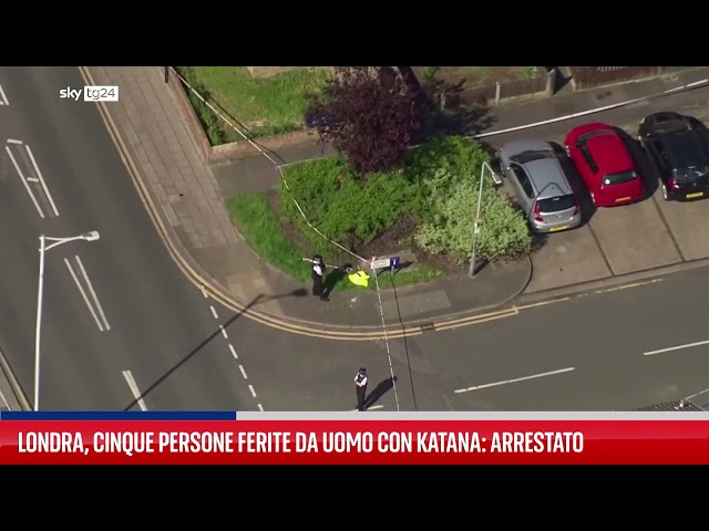 ⁣Londra, cinque persone ferite da uomo con katana: arrestato