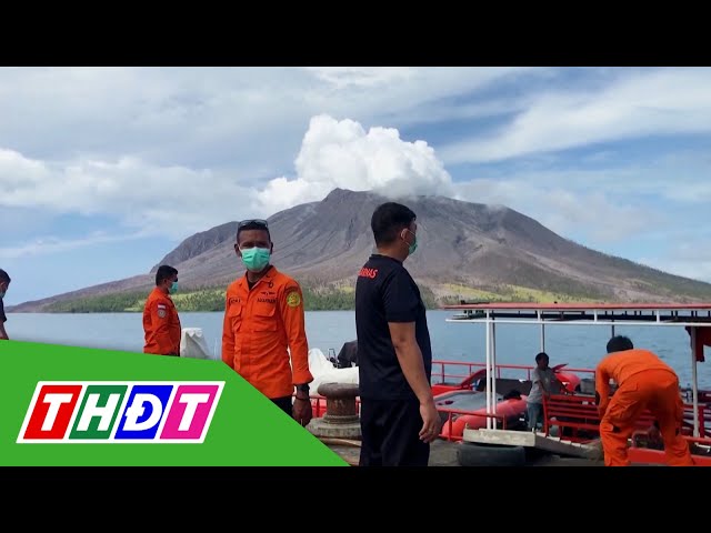 ⁣Indonesia lại nâng cảnh báo đối với núi lửa Ruang | THDT