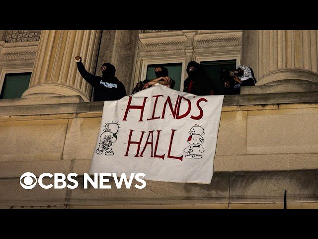⁣Protesters at Columbia University take over campus building