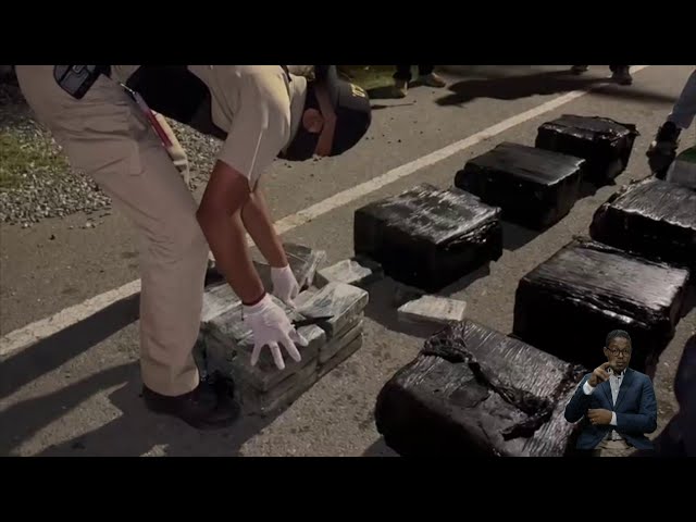 ⁣Confiscan 395 paquetes de posible cocaína en Peravia