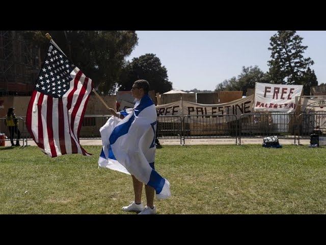⁣Clashes erupt between pro-Palestinian and pro-Israeli protesters at Los Angeles campus