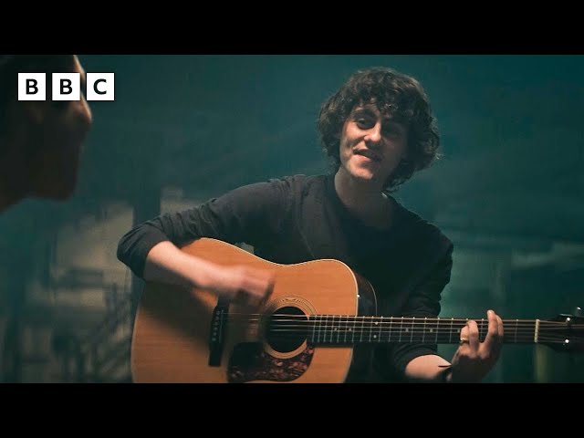 ⁣The beautiful song 'Estella' performed by **** The Factory | This Town – BBC