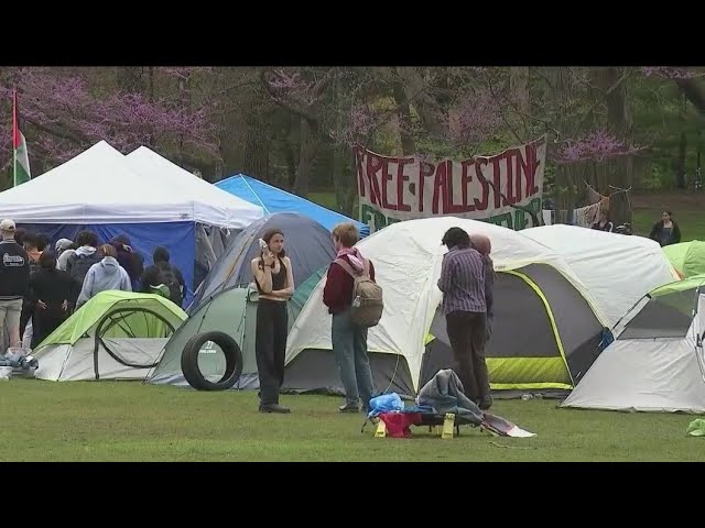 ⁣Encampments on college campuses across US continue