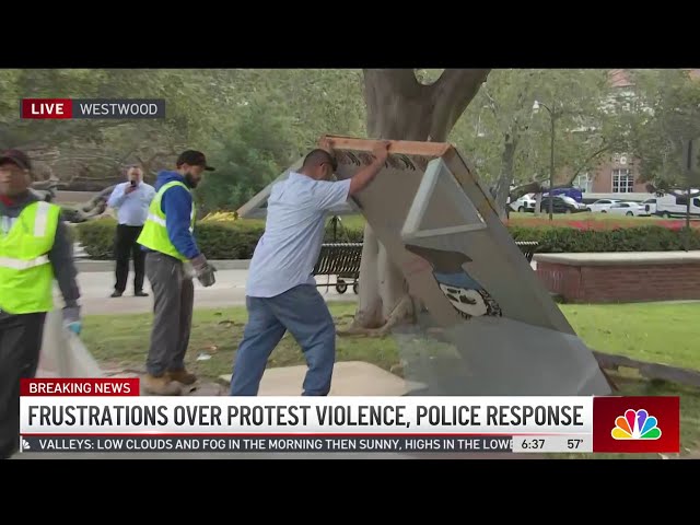 ⁣Protesters' barricades come down at UCLA following a violent night