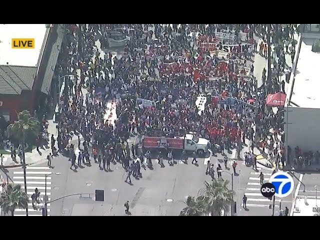 ⁣Hundreds gather at May Day demonstration in Hollywood