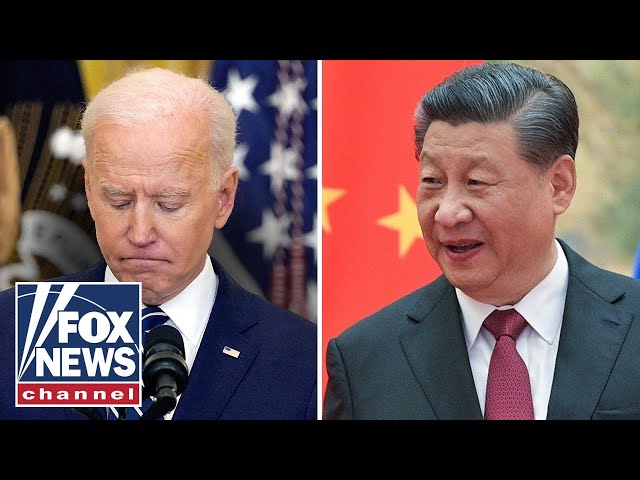 ⁣China WANTS Biden: Gordon Chang