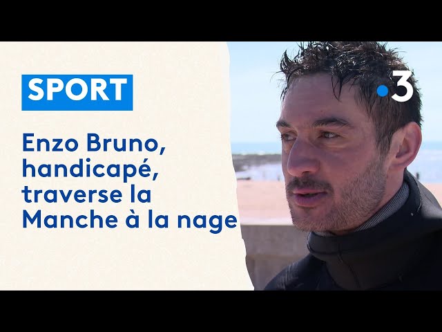 ⁣Handicapé, Enzo Bruno traverse la Manche et arrive à la plage des Minimes