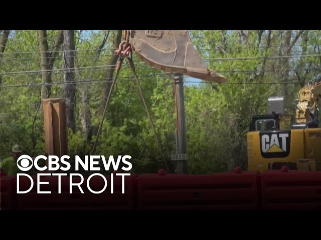 Metro Detroit township clerk prevents road disaster