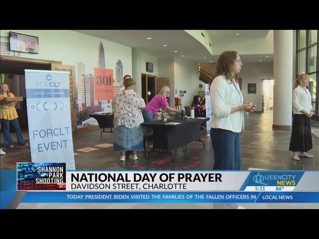 ⁣Charlotte churches mourn officers on National Day of Prayer