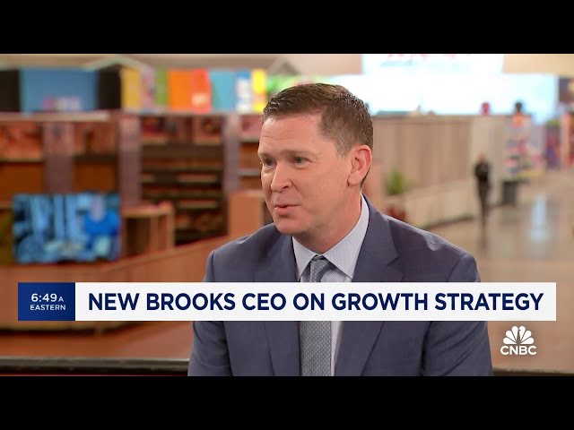 ⁣Brooks Running CEO on growth strategy: Biggest opportunity is to spread this brand globally