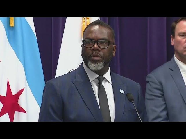Chicago Mayor Brandon Johnson explains why he didn't attend Officer Luis Huesca's funeral