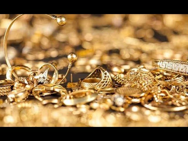 ¿Cómo diferenciar entre joyas de oro y de fantasía?