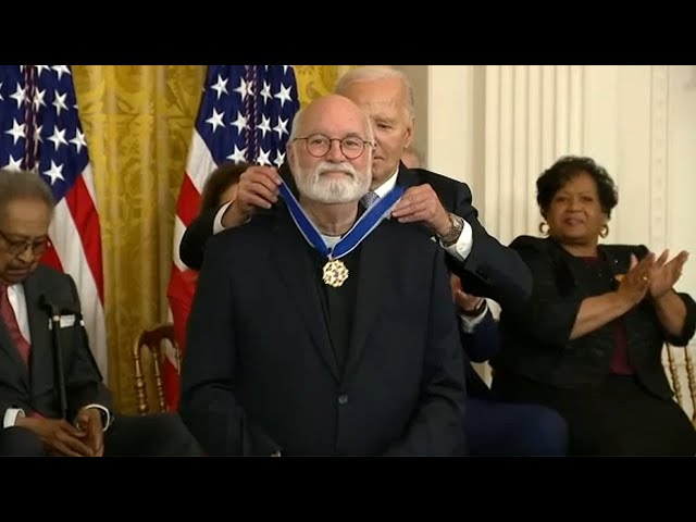 ⁣Father Greg Boyle, founder of Homeboy Industries, receives Presidential Medal of Freedom