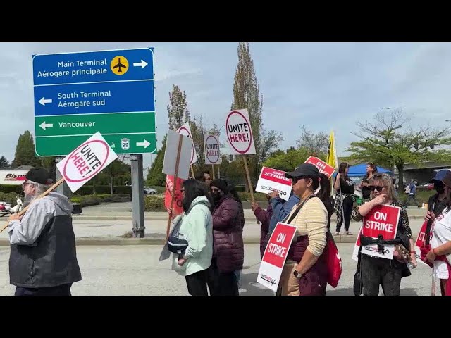 ⁣Hotel workers mark third year of strike