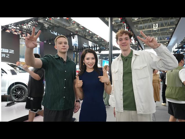 ⁣Vlog: Inviting Russian students to visit 2024 Beijing Auto Show