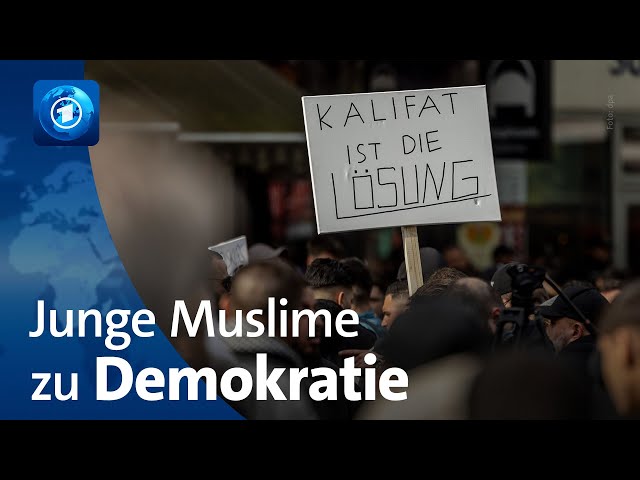 ⁣Junge Muslime äußern sich zu Demokratie